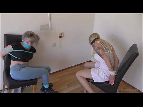 ❤️ Giyohvand / bog'langan va gagged / qayg'u ichida qiz ️ Super porno uz.sayhentai.ru ☑